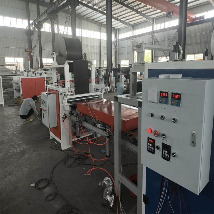 铝塑板防火皮铝板平贴机 玻璃钢板雪弗板贴面机 蜂窝板PET覆膜机