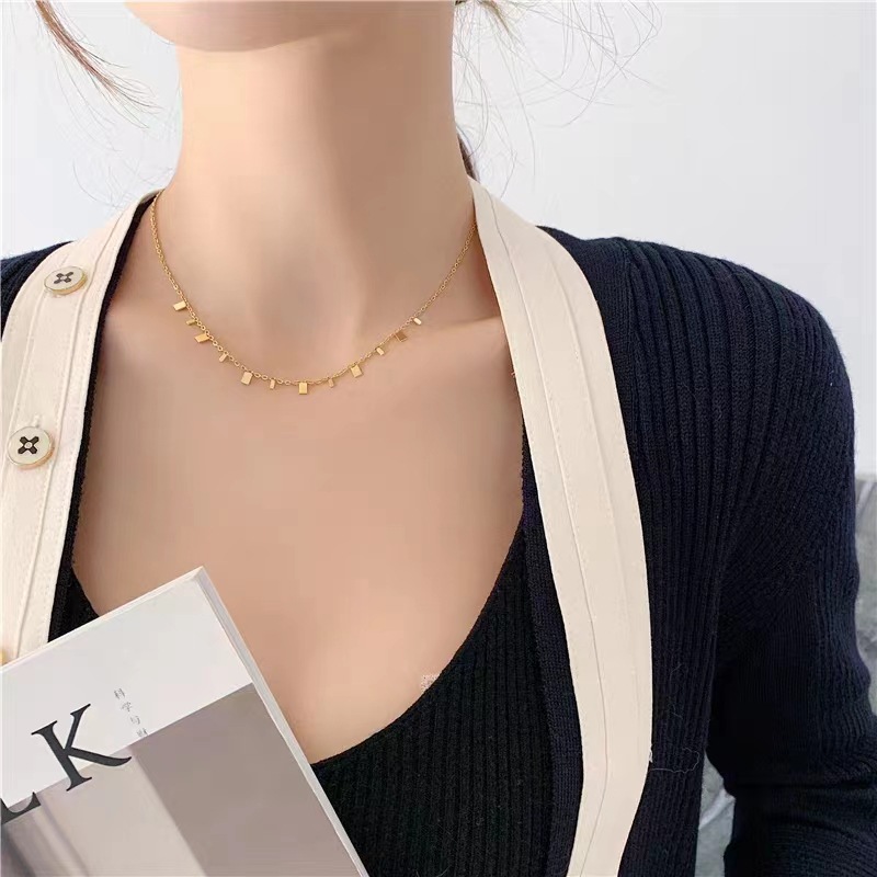 9g Weight 0.03µm-0.05µm Gold Plating Thickness PVD Coated Gold Plating Process Real Gold Plated, Gold Plated Plating Material 304 Stainless Steel Pendant Material Necklace Classification 304 Stainless Steel Chain Material 1 Piece Quantity Daily Occasion 304 Stainless Steel Material Solid Color Pattern Women'S Gender Simple Style Style Waterproof Non Tarnish, Plating Craft PVD Coated Real Gold Plated Solid Color Titanium Steel Simple Style Waterproof Non Tarnish Titanium Steel Necklace
