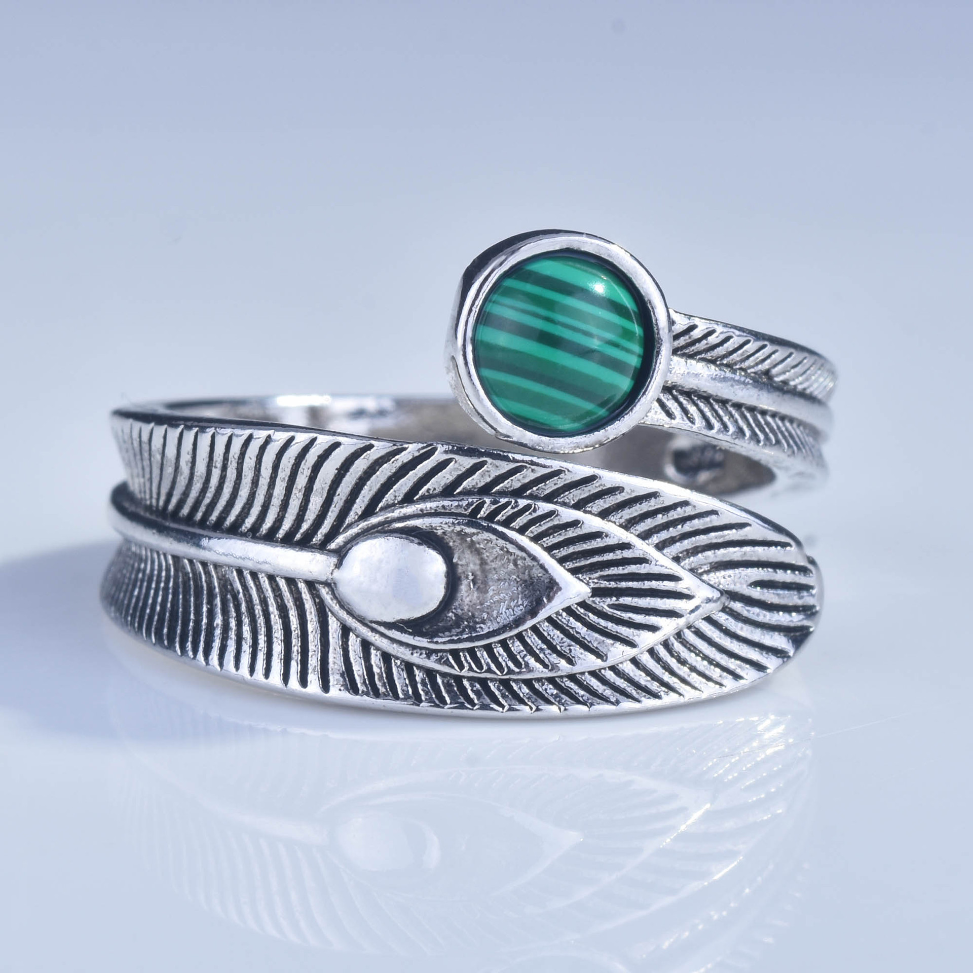 S925 Silver Retro Malachite Ring Female Model Opening Silver Jewelry Wholesale display picture 1