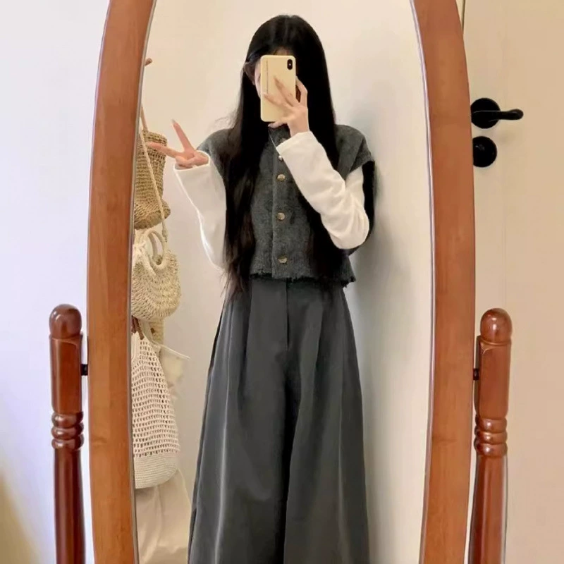 Осенняя одежда с полным набором больших размеров, толстых мм, тонких футболок, жилет, брюки уменьшают возраст