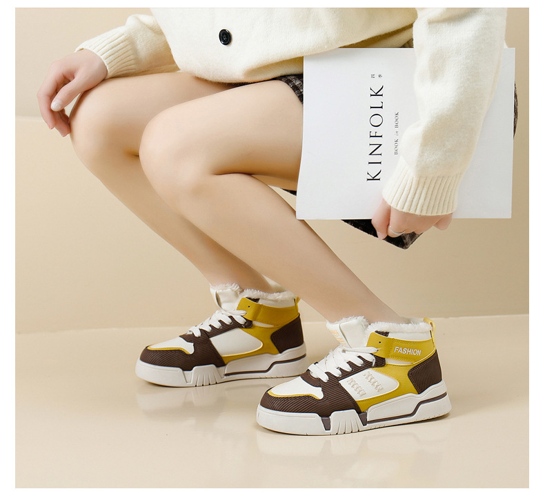 INS Trendy Plush Little White Shoes for Women 2023 Winter New Thick Sole Korean Edition Versatile Student Warm Cotton Shoes_voghion.com