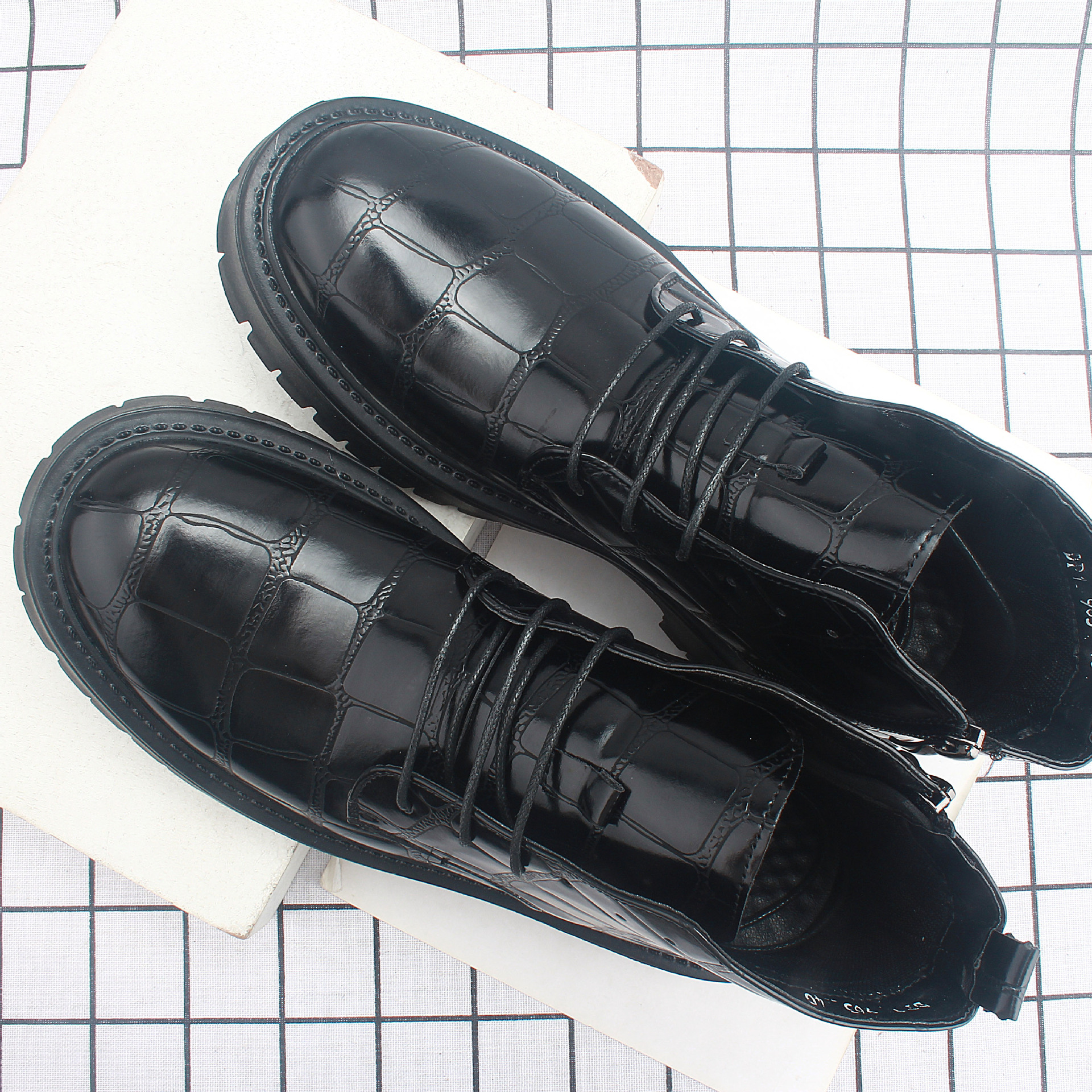 ���ƤЬ���������¿����Ь��װ��������Ӣ��Բͷ��ʿ��ɫ963