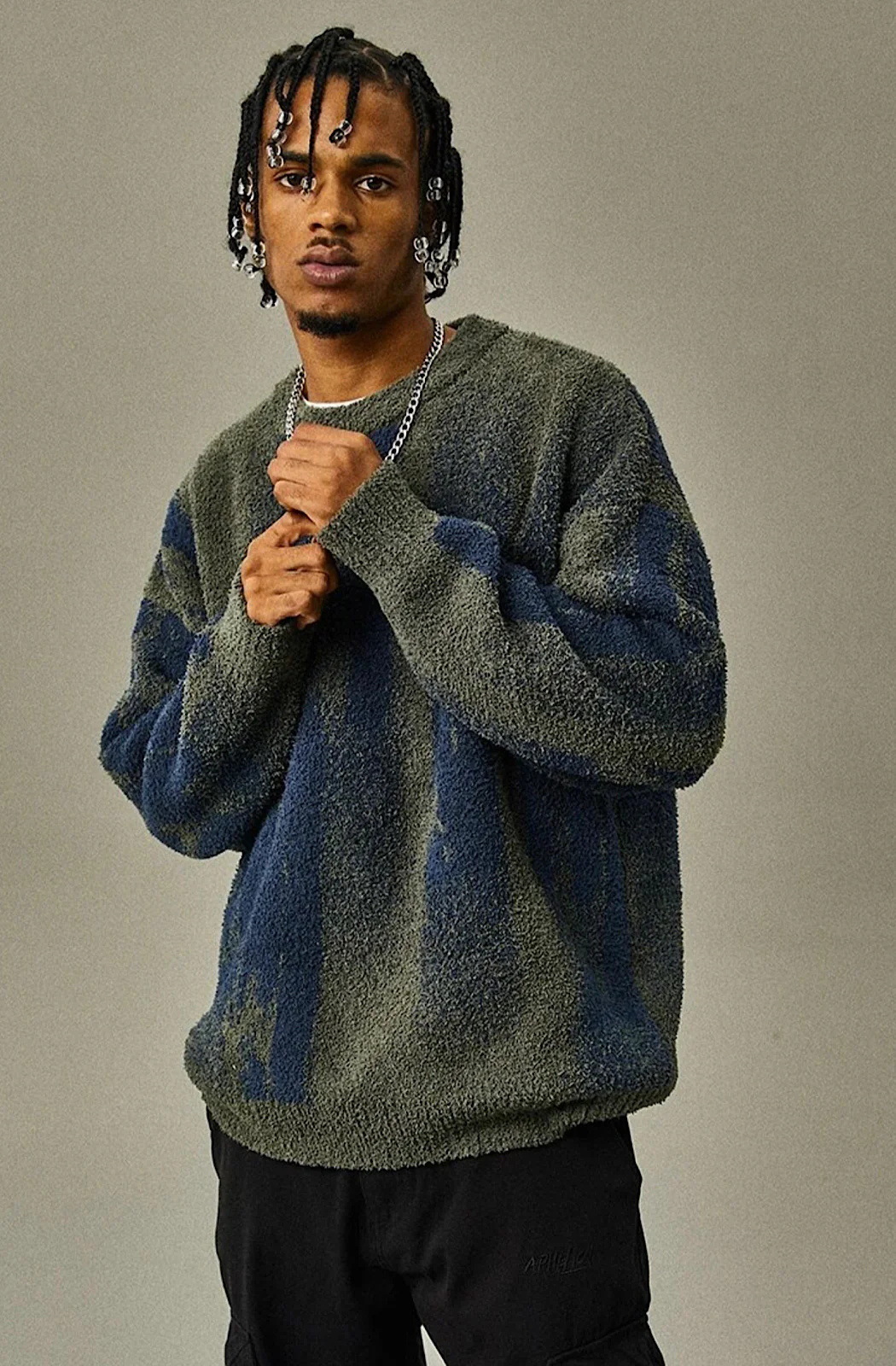 Men's Clothing color matching loose sweater autumn and winter new long sleeved knitted sweater round neck top_voghion.com