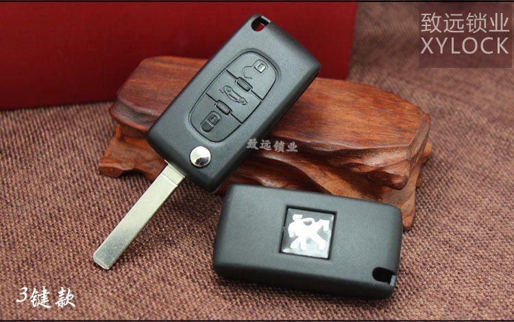 Applicable original logo Peugeot 307 308 408 Citroen C5 Triumph Sega car remote control folding key