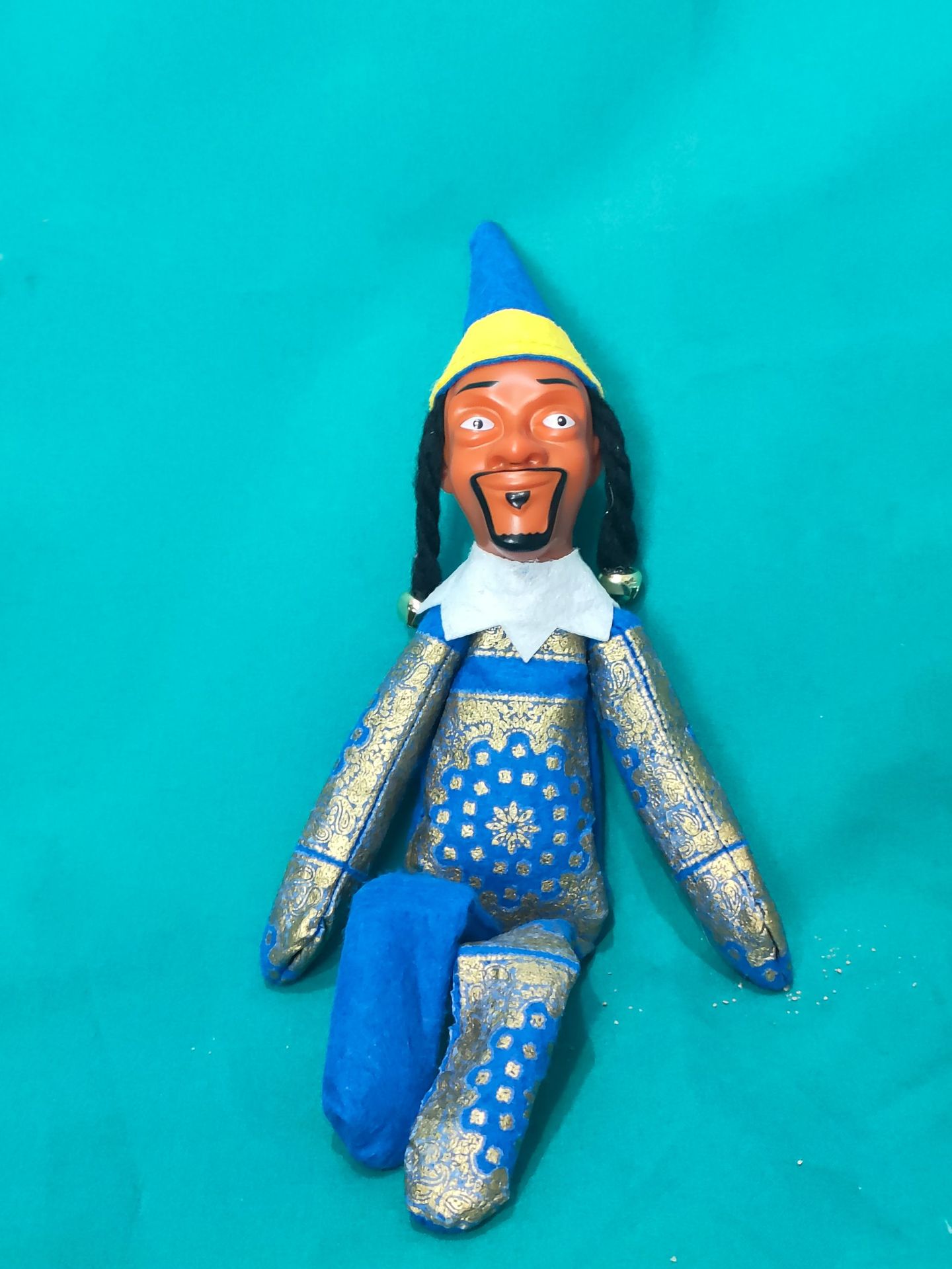 Muñecas de resina transfronterizas muñecas de felt negro Snoop on a Stoop Snoop curved Christmas Genie Doll