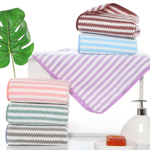 Bath towel pineapple grid two-color warp knitted coral velvet household soft thickened strong absorbent dry hair towel live supply bath towel