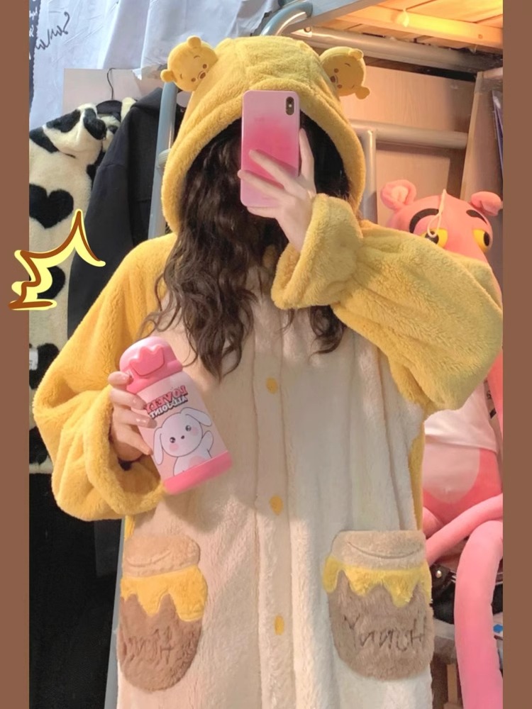 [winnie the pooh nightgown + pants]