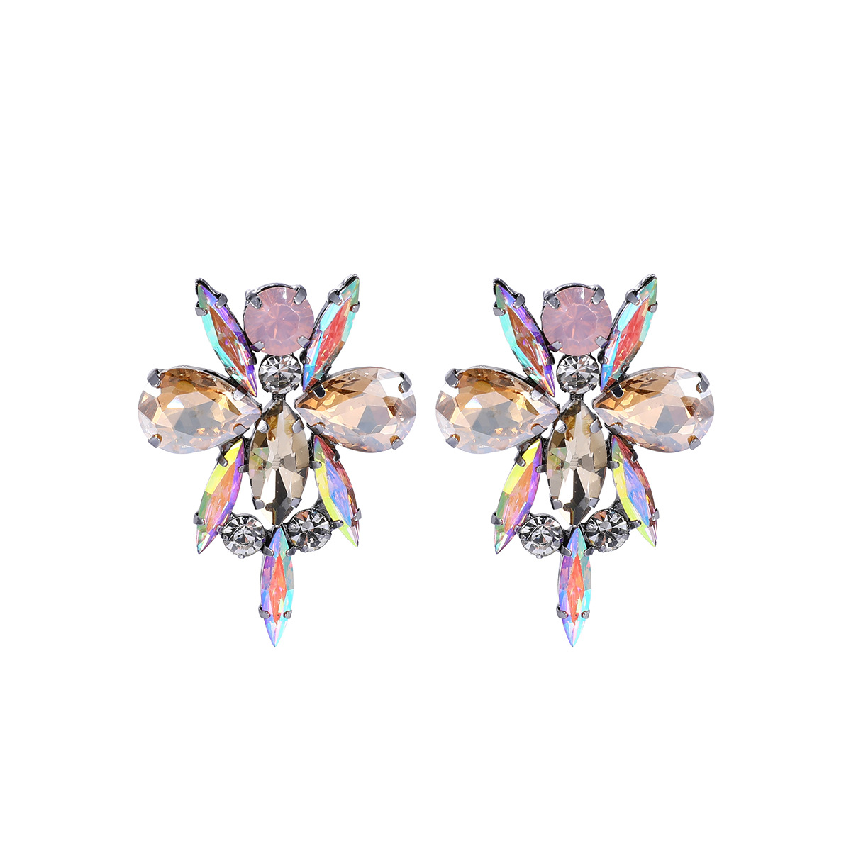 European And American Insects Colored Diamond Bee Earrings display picture 6