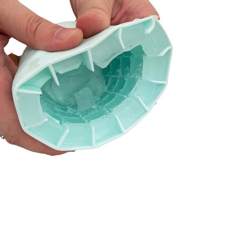 Ice cubes, mold, ice bucket for home use, small hockey, box