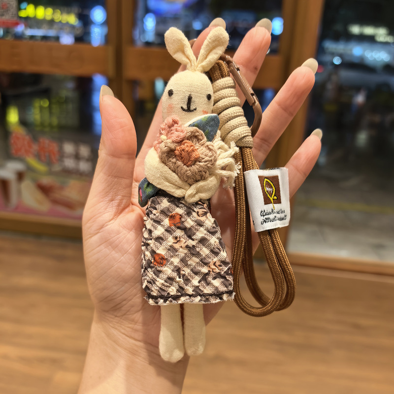 网红新款手作布艺卡通兔子挂件DIY辅料胸针配件文艺小公仔钥匙扣|undefined