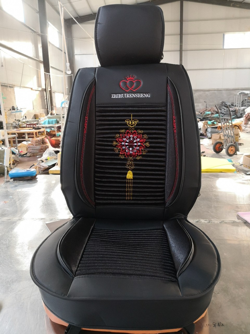 四季通用汽车车专用座垫360全包汽车坐垫三防刺绣厂家直销代发