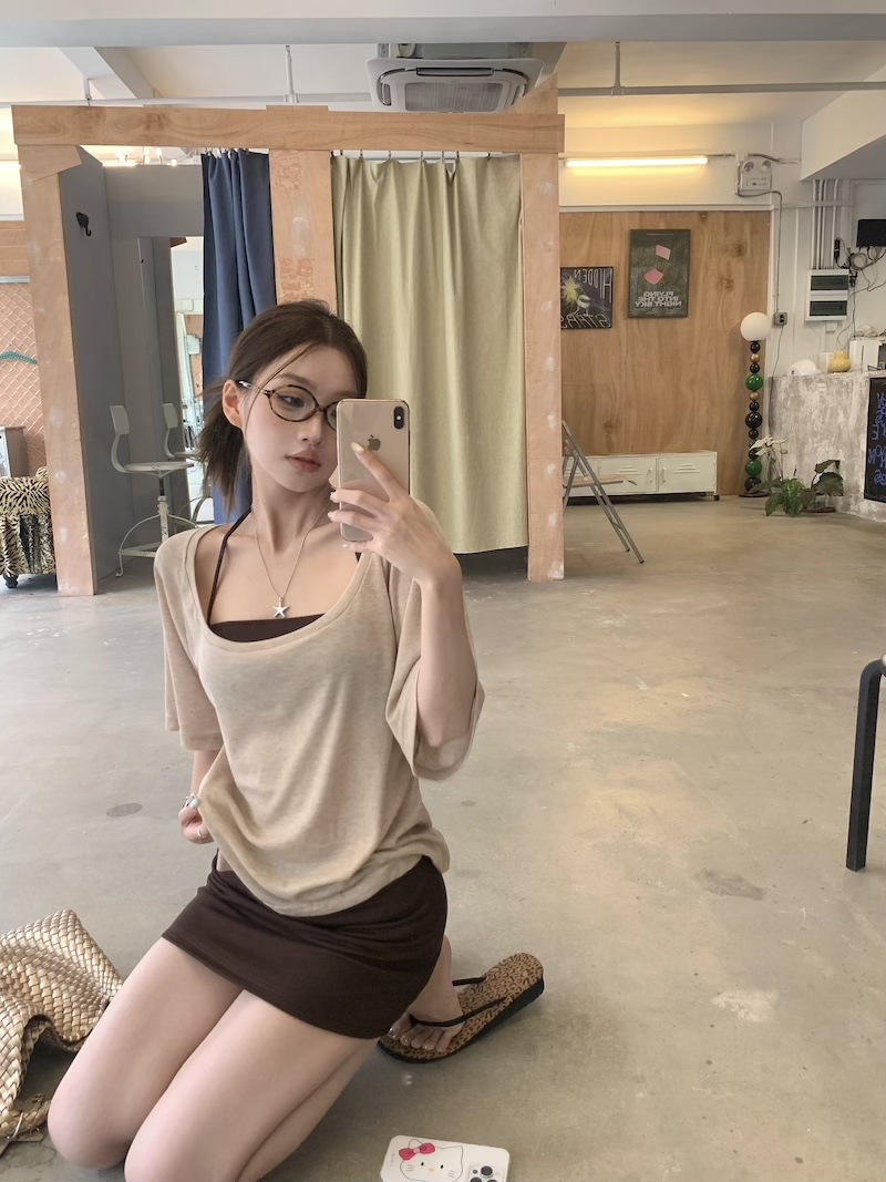 韩系灰色高级感宽松显瘦短袖T恤女夏季纯欲设计感小众别致小上衣