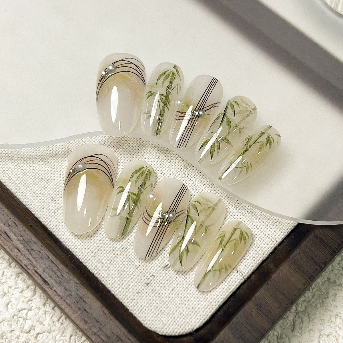 Manual pura estilo nacional de vestir uñas pintadas a mano estilo de bambú de estilo antiguo bambú gradiente manicure falso parche de uñas