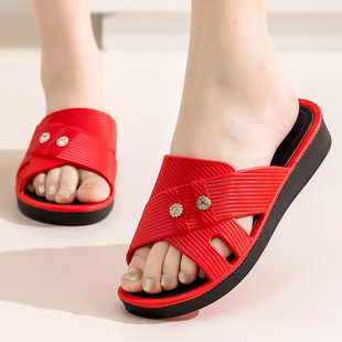High-Heeled Women's Slippers for Summer Outer Wear Thick-Soled Fashionable Home Non-Slip Mom's Shoes Soft-Soled Social Wedge Sandals