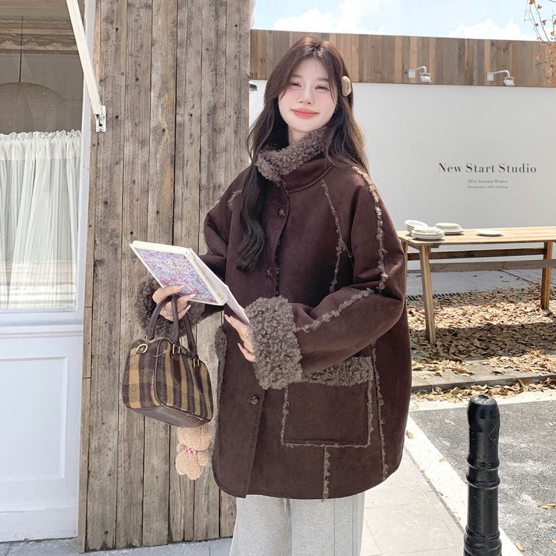 AL咖啡色皮毛一体棉衣冬女2024新款设计感加厚保暖单排扣羊羔毛外