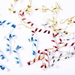 スポット卸売クリスマスギフトクリスマスツリーセットアクセサリー7cmプラスチック小さな松葉杖装飾ストラップスポット卸売