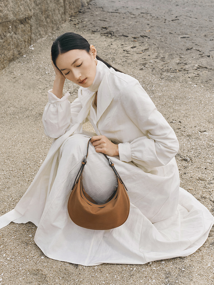 New Hot-Selling Cross-Border Vegetable Tanned Leather Crescent Hobo Bag Retro Genuine Leather Shoulder Underarm Bag Women's Versatile Crossbody Bag - Thumbnail 6