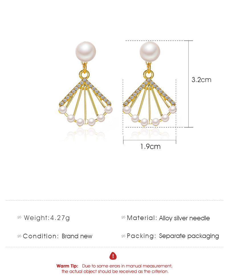 Boucles D&#39;oreilles Creuses En Perles Baroques En Forme D&#39;éventail En Gros Nihaojewelry display picture 1