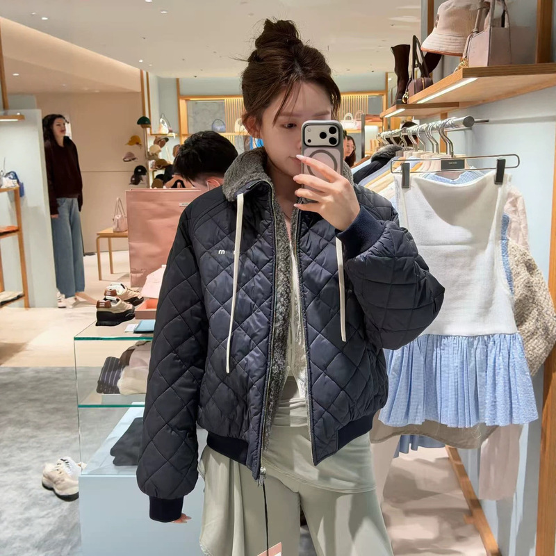 Nanyou Haute Couture 26 Fall/Winter New Women's Versatile Simple Diamond Pattern Lamb Wool Collar Zipper Cotton Jacket Coat Nanyou Haute Couture 26 Fall/Winter New Women's Versatile Simple Diamond Pattern Lamb Wool Collar Zipper Cotton Jacket Coat