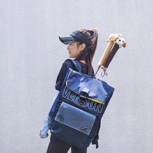 VS威臣新款羽毛球双肩背包羽毛球包男女款运动包3支装日韩休闲