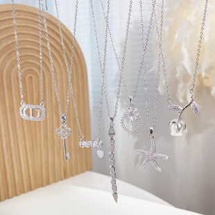 �羳��΢��ʯ�r��Ӣ����ĸ�����朕r�К��|�ٴ�ins�L�p���i�