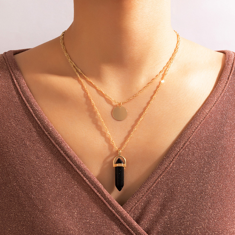 Simple Necklace Gold Disc Black Crystal 