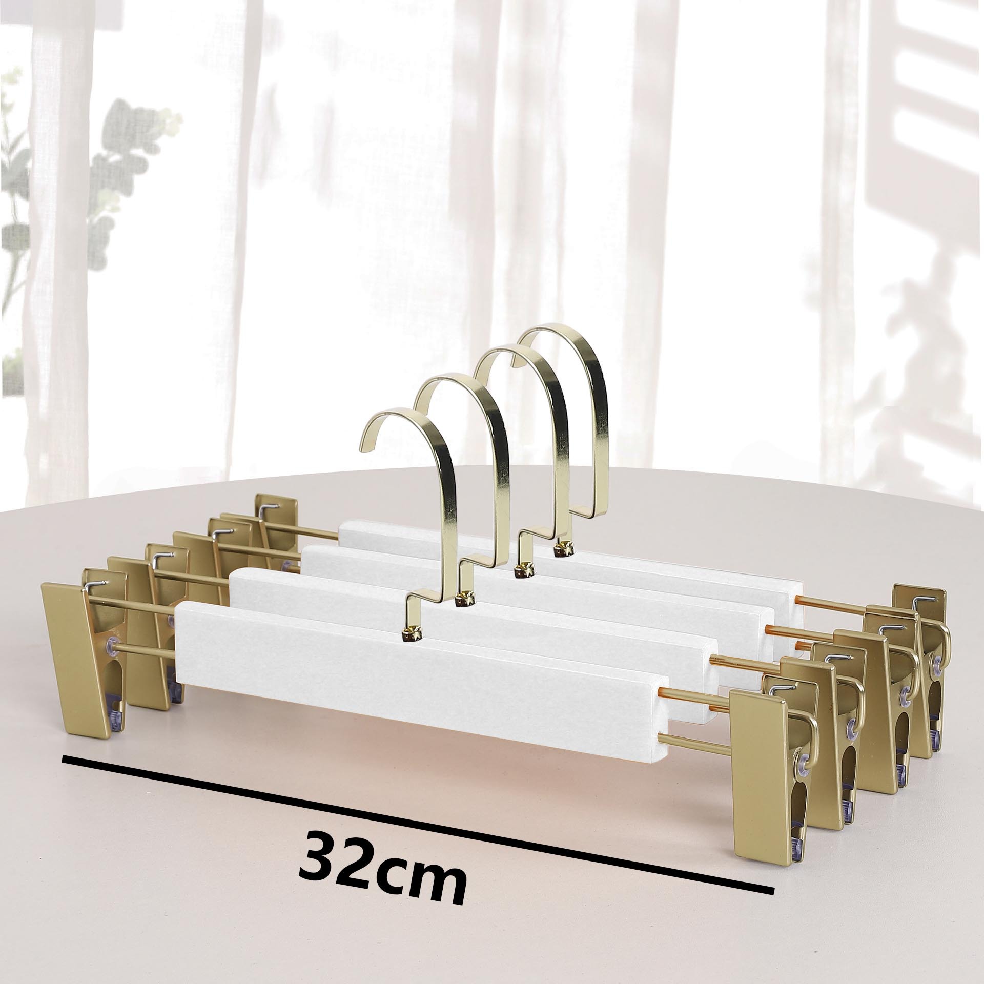 P66 percha de madera blanca tienda de ropa de madera hotel exportación percha de ropa percha de pantalones percha de ropa percha