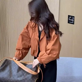 其他短外套;女式衬衫;棉衣