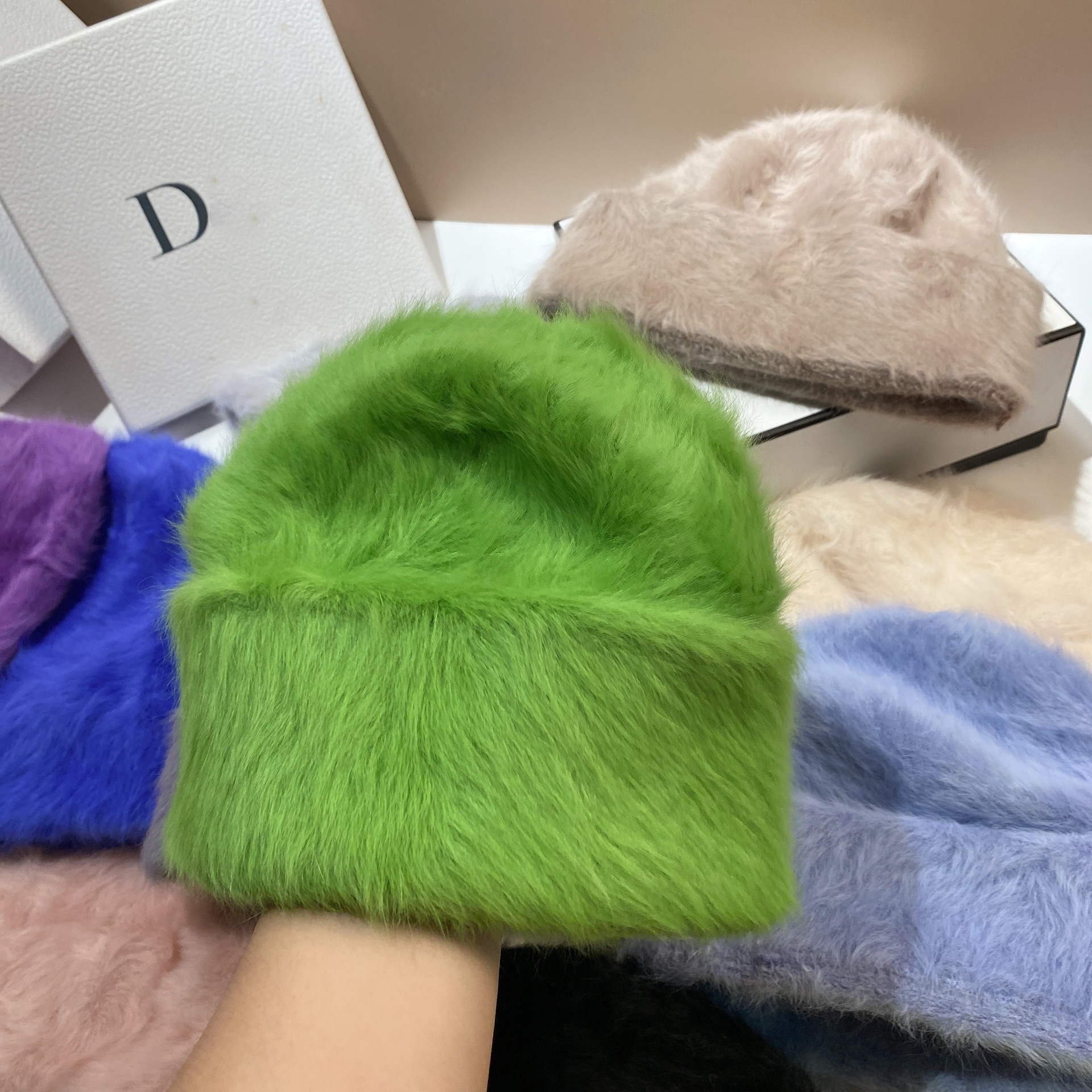 Koreansk plys-hat med to iført pandebånd til varme i efteråret og vinteren, Angora-kaninhår-hat, moderigtigt og_voghion.com