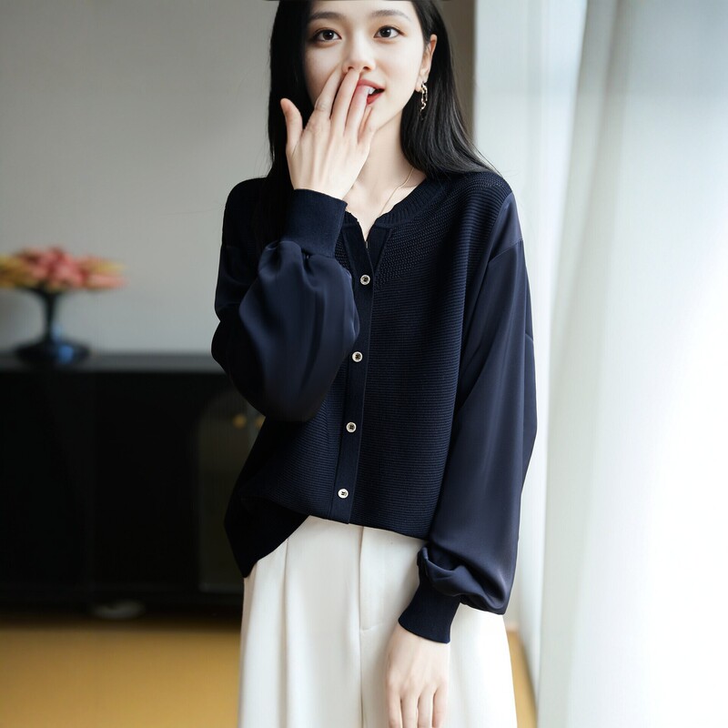 Plus-size women's spring and autumn sweater, loose fit, hides belly, extremely slimming, can be worn as an inner layer or outerwear, knitted base shirt Plus-size women's spring and autumn sweater, loose fit, hides belly, extremely slimming, can be worn as an inner layer or outerwear, knitted base shirt