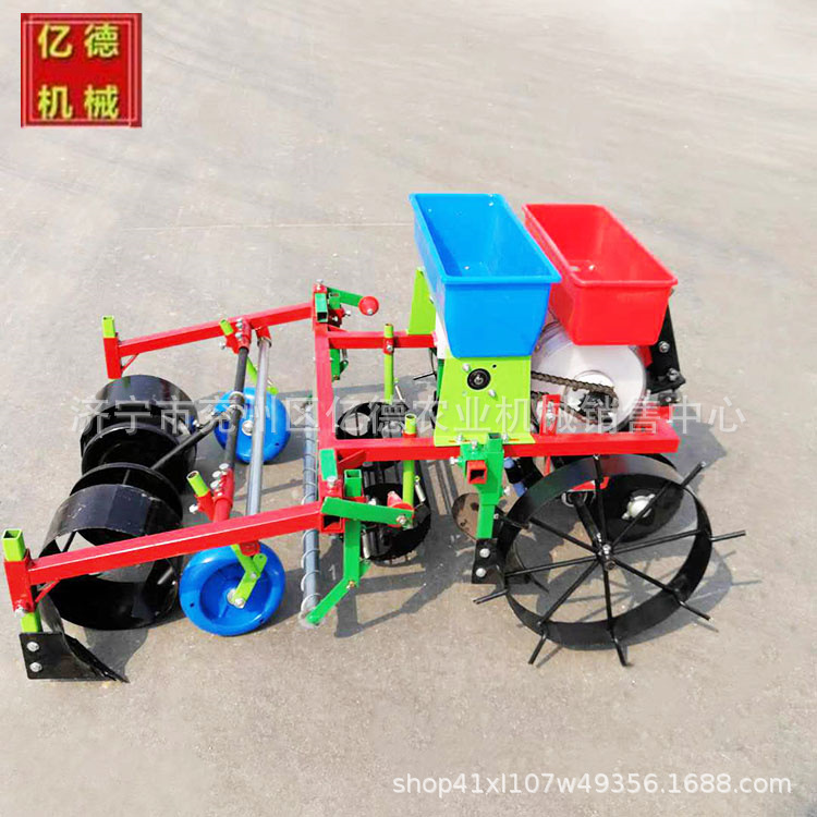 双行花生精播机手扶拖拉机带花生播种机施肥喷药覆膜盖土一体机