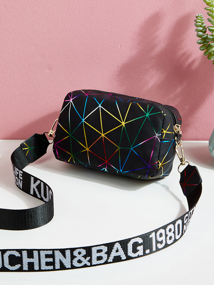 黑色彩线 (4).jpg