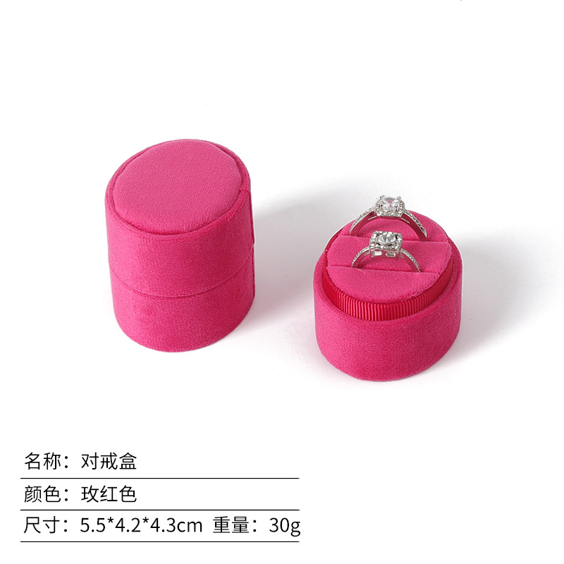 Mini Caja de Joyas Ovalada de Franela para Anillos y Parejas