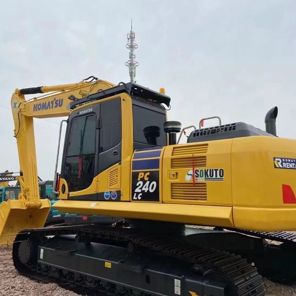 Exportación de maquinaria de segunda mano 240 y 220 excavadoras Komatsu Hitachi Carter