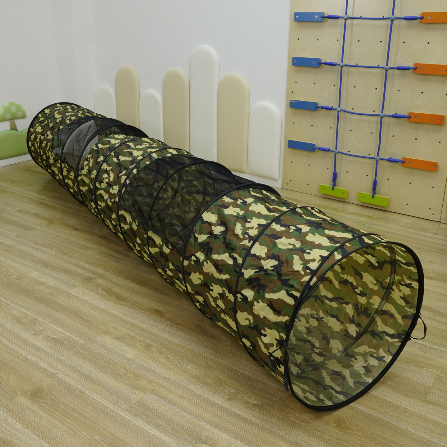 Túneles solares camuflados directamente a través de curvas rastreando agujeros equipos de entrenamiento sensorial para niños trepando juguetes de interior