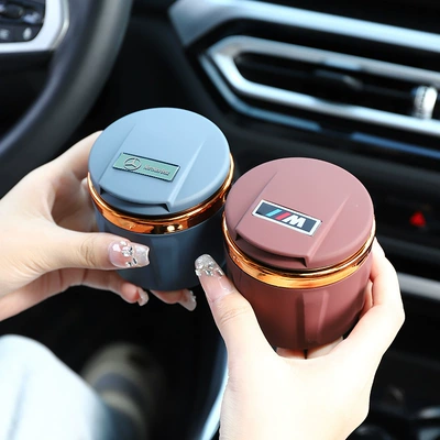 Car ashtray — with cover automatic car advanced