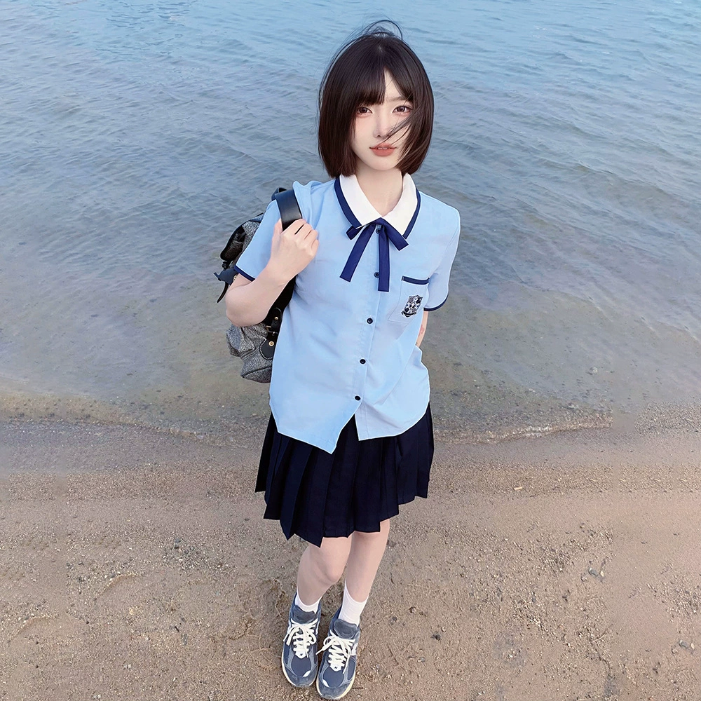 Школьная одежда выпускного сезона для младших и старших школьников