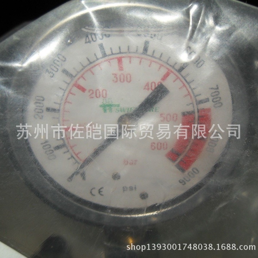 原装进口德国公司HILMA品牌CLR-9425-001-PD型号压力表