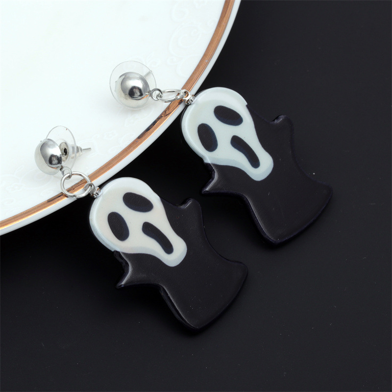 Women's Men's Fashion Halloween Pattern Acrylic Earrings Animal Pattern No Inlaid Drop Earrings display picture 2