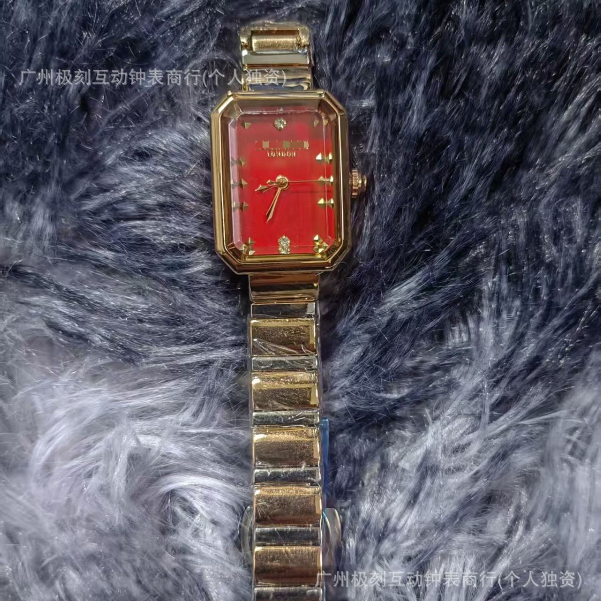 新款方糖小绿表罗Lola拉手表小巧森系女士合金钢带爆款石英表