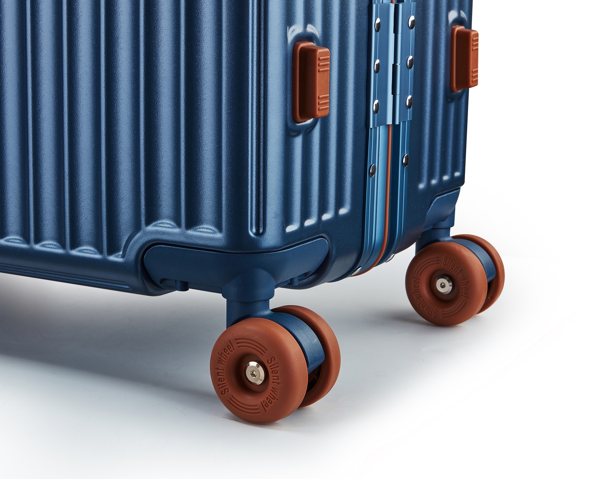 Premium Aluminum Frame Trolley Luggage Wide Handle Silent Universal Wheels Suitcase 20 inch TSA Password Lock Carry-on Travel Case