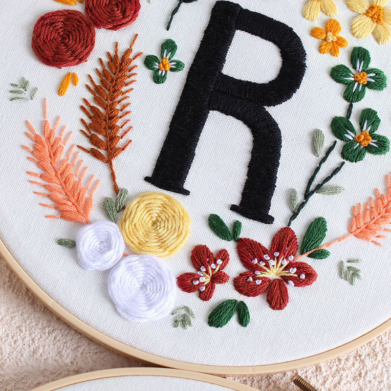 Flor de letras queridos bordados a mano DIY paquete de material estereoscópico europeo Amazon ventas calientes originales como nuevos productos