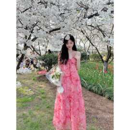 2026夏季三亚度假名媛长款波西米亚碎印花吊带仙女公主连衣裙扎染