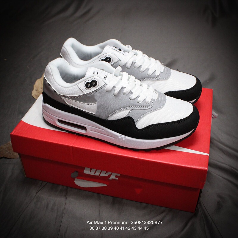 2024 Ma X90 Rear Palm Com Mand Sports Low-Top Running Shoes Black and White Export Shoes