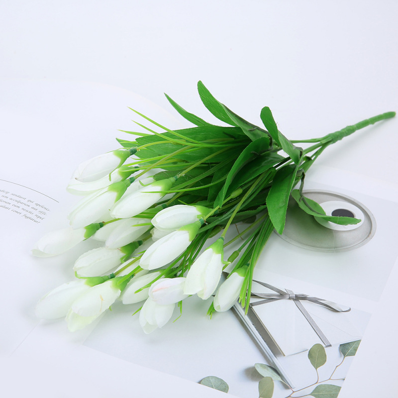 Qilai メーカー卸売模擬花束マグノリアのつぼみ小さなチューリップ花オランダの森の花輪フラワーアレンジメント小さな装飾品|undefined