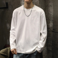 重ポンド300g純綿黒白色長袖tシャツ男底シャツ春秋シーズンの中に上着の丸首がゆったりしています。