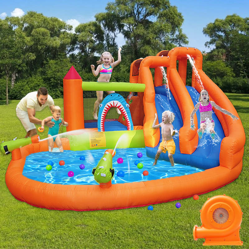 Interior y exterior inflables infantiles castillo trampolín casero piscina saltar tiburón doble tobogan rociador fuerte traviesos
