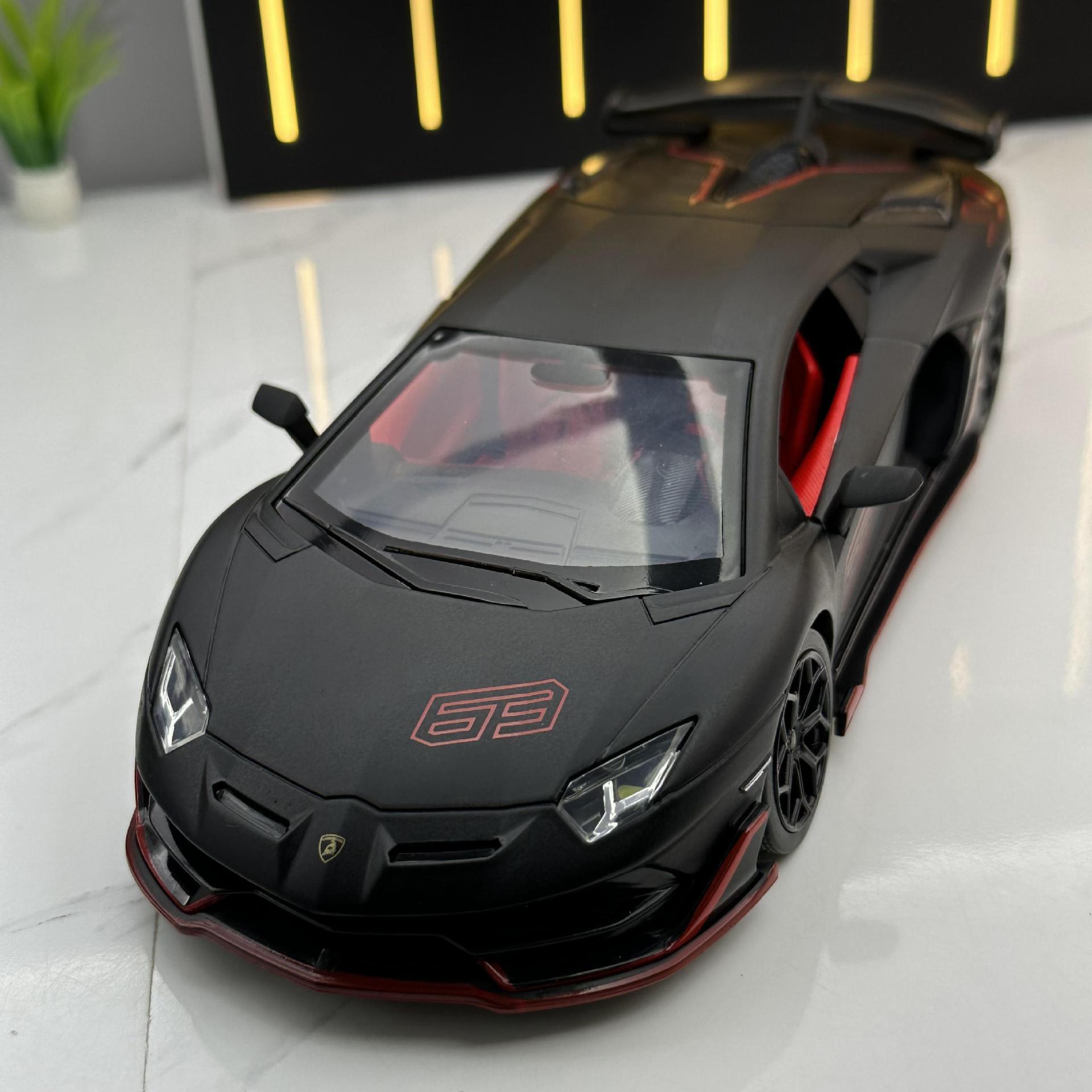 Modelo de coche de aleación caipo 1:24 LANBO svj coche deportivo Puerta Abierta sonido y luz deslizante juguete coche música modelo decoración colección