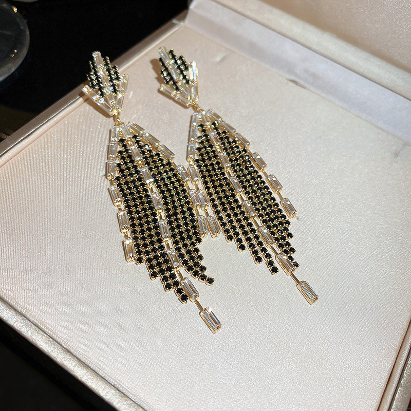 Fashion Tassel Copper Plating Inlay Rhinestones Zircon Drop Earrings 1 Pair