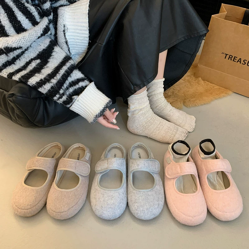 Flat -bottom leisure one -footed Baotou semi -slippers Women wearing shallow mouth Mary Zhen shoes Lazy single shoes